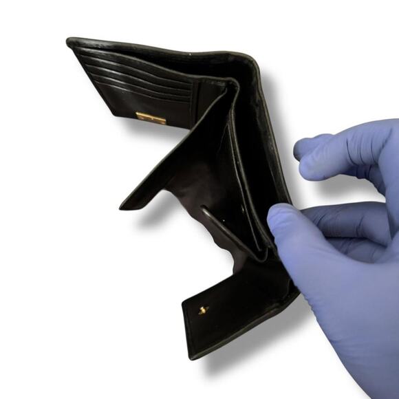 Vivienne Westwood Leather Wallet - Picture 7 of 7